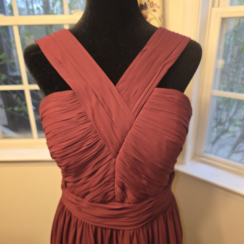 Bill Levkoff Ruched Chiffon V-Neck Formal Gown in Wine Womens Size 10 - Picture 4 of 8